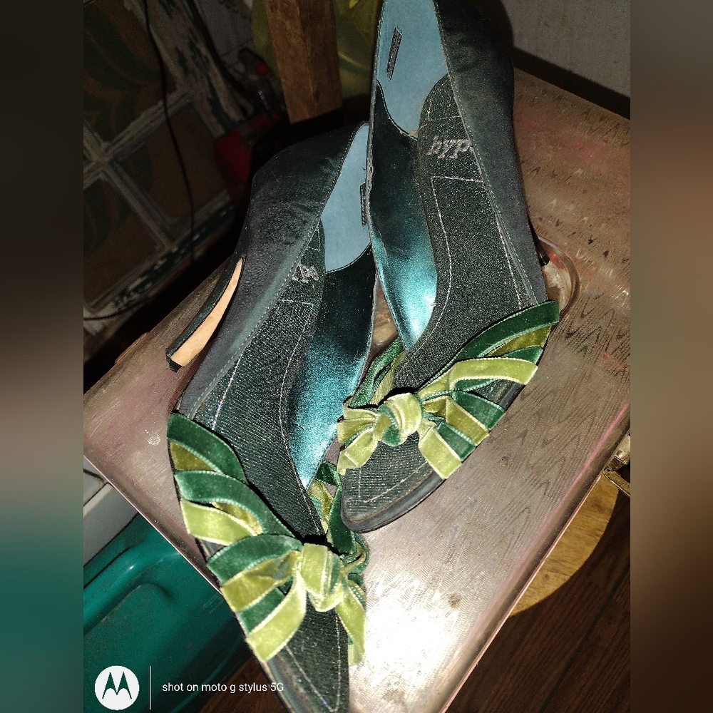 Hype sandals